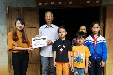 Trao thêm 38 triệu đồng đến với ba chị em mồ côi