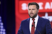 Mỹ cảnh báo ông Zelensky không nên chỉ trích ông Trump