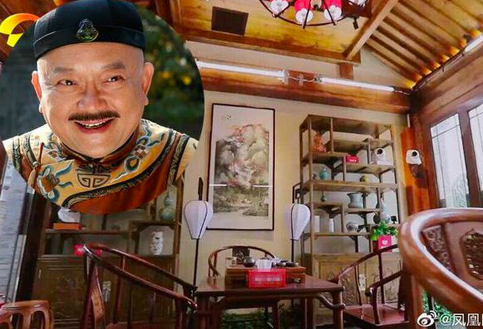 Hòa Thân Vương Cương: 3 đời vợ mới tìm được hạnh phúc bên fan kém 20 tuổi - 11 Hòa Thân Vương Cương: 3 đời vợ mới tìm được hạnh phúc bên fan kém 20 tuổi - 11