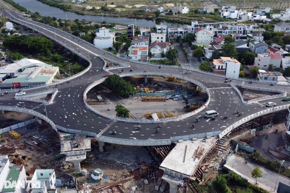 Khánh Hòa mất liên lạc với Tập đoàn Phúc Sơn - 2 Khánh Hòa mất liên lạc với Tập đoàn Phúc Sơn - 2