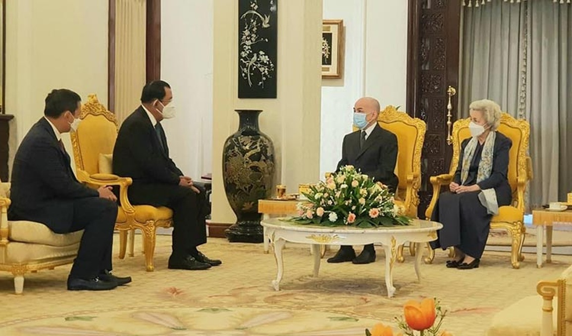 Con trai ông Hun Sen yết kiến Quốc vương với tư cách ứng viên thủ tướng - 1 Con trai ông Hun Sen yết kiến Quốc vương với tư cách ứng viên thủ tướng - 1
