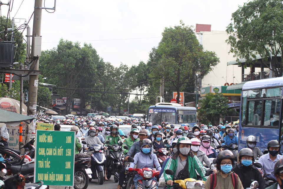 TPHCM sẽ có xe buýt công nghệ, khách đặt chỗ trên điện thoại? - 1 TPHCM sẽ có xe buýt công nghệ, khách đặt chỗ trên điện thoại? - 1