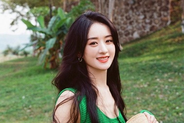 Hậu ly hôn, Triệu Lệ Dĩnh đẹp ngọt ngào như thiếu nữ