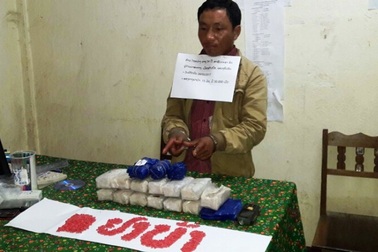 Bắt vụ vận chuyển 30.000 viên ma túy tổng hợp