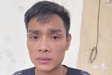 Nam thanh niên mạo danh trưởng phòng nội vụ, nhắn tin lừa đảo, mượn tiền