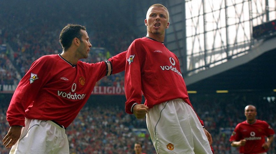 Giggs: “Sir Alex không cố ý đẩy Beckham khỏi Man Utd” - 1 Giggs: “Sir Alex không cố ý đẩy Beckham khỏi Man Utd” - 1