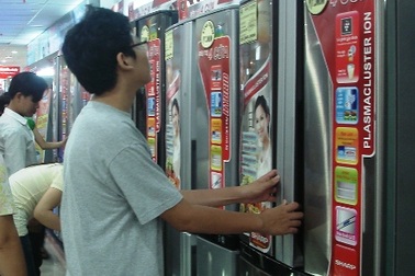 Thị trường điện lạnh "uể oải" vào mùa