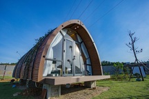 Đại gia Việt “chơi sang” mua nhà gỗ di động giá trăm triệu nhập ngoại