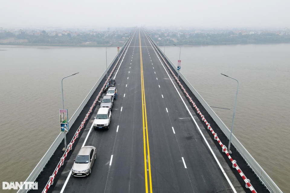 Thông xe cầu Thăng Long, kết nối xuyên suốt đường trên cao đẹp nhất Hà Nội - 8 Thông xe cầu Thăng Long, kết nối xuyên suốt đường trên cao đẹp nhất Hà Nội - 8