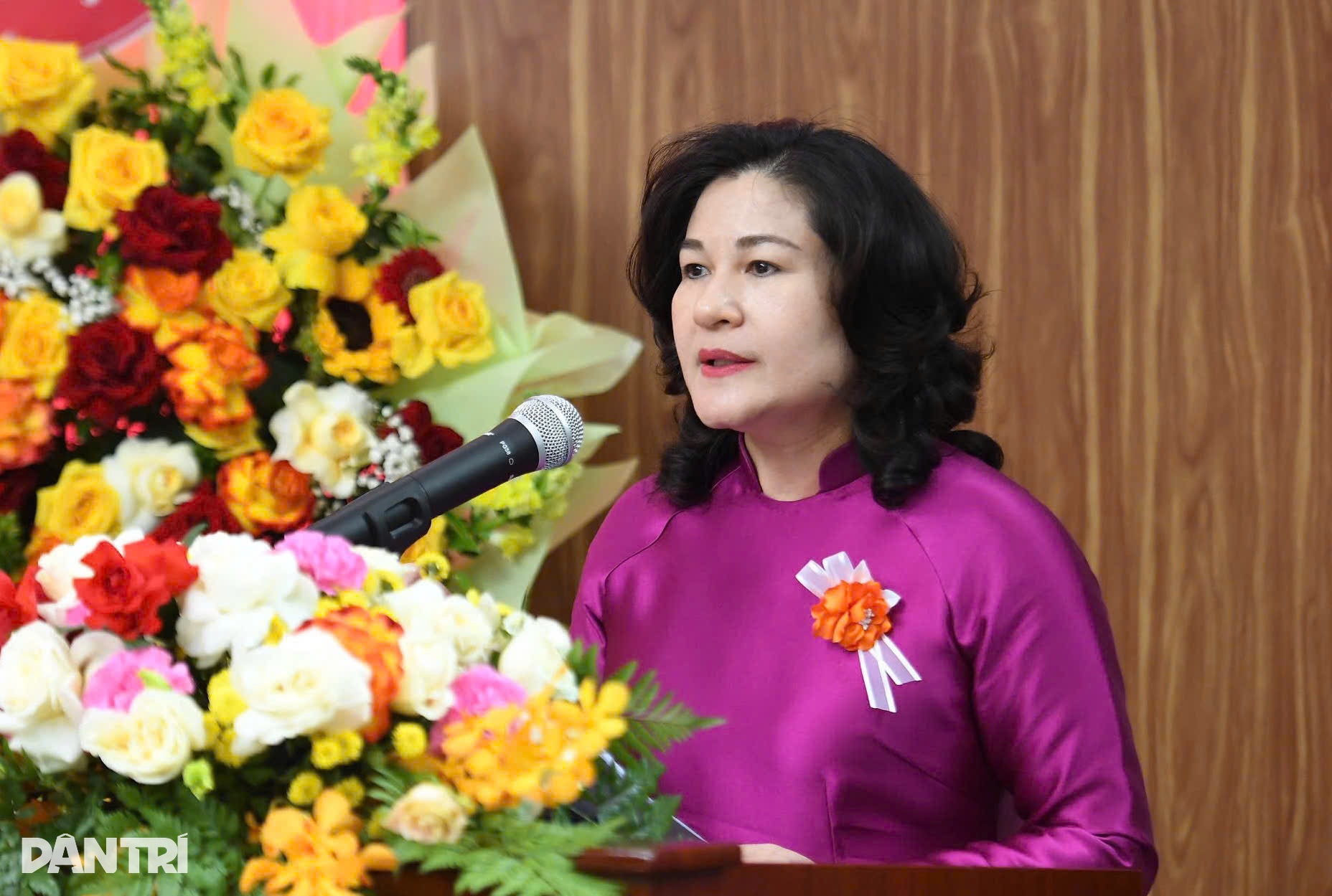 Xây dựng tạp chí Tổ chức nhà nước và Lao động điện tử thành ấn phẩm chủ lực - 5 Xây dựng tạp chí Tổ chức nhà nước và Lao động điện tử thành ấn phẩm chủ lực - 5