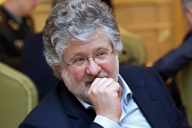 Rộ đồn đoán danh hài đắc cử tổng thống Ukraine có tỷ phú "chống lưng"