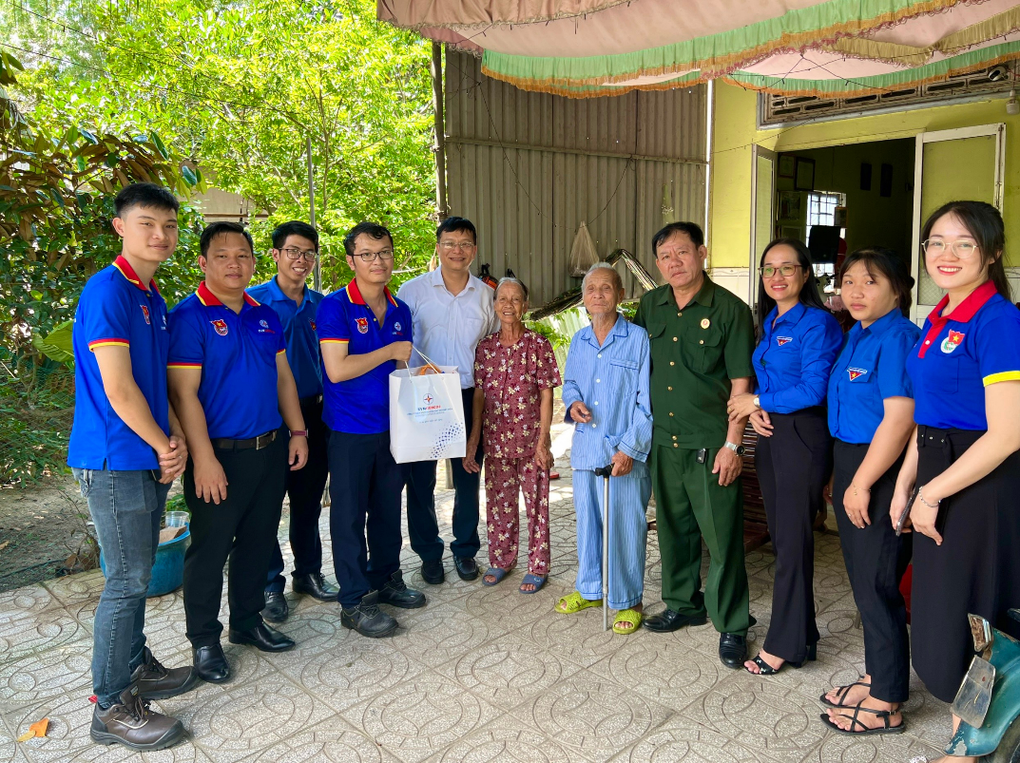 Tổng Công ty Phát điện 3 tổ chức nhiều hoạt động đền ơn đáp nghĩa dịp 27/7 - 4 Tổng Công ty Phát điện 3 tổ chức nhiều hoạt động đền ơn đáp nghĩa dịp 27/7 - 4