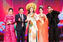 Gần 1.500 em nhỏ biểu diễn tại chương trình  "Mùa xuân quê hương"