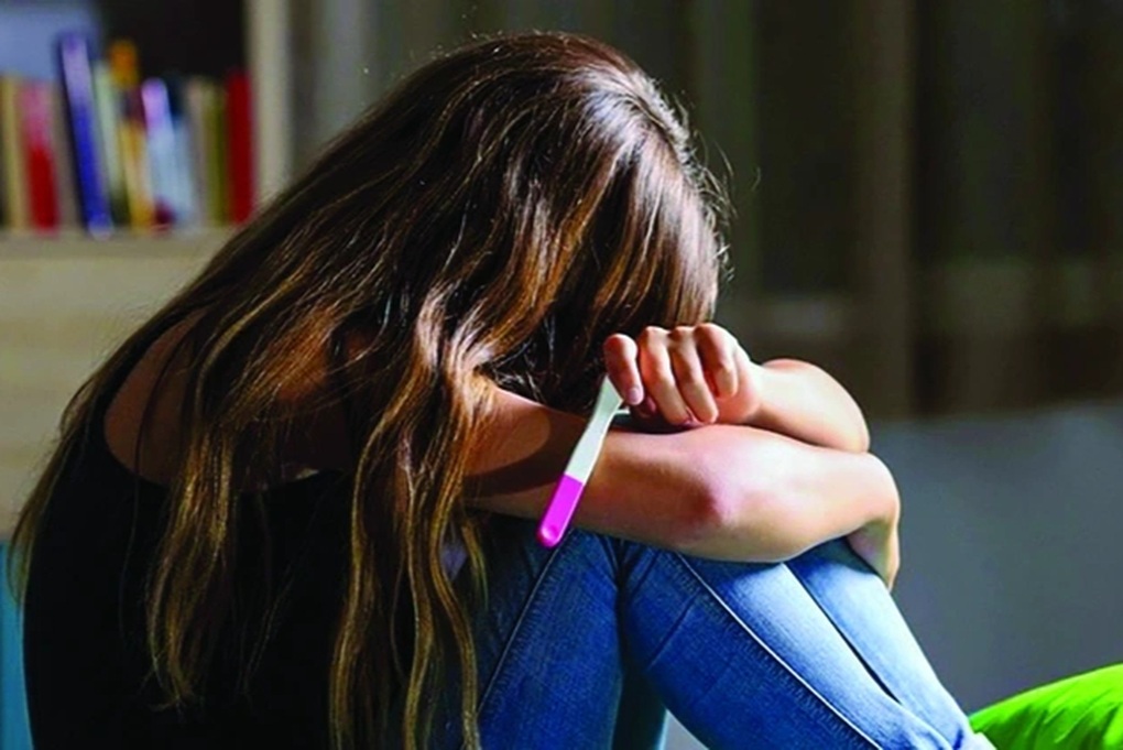 Hàng nghìn ca trẻ em sinh ra trẻ em: Yêu vội, cưới sớm và những bà mẹ nhí - 1 Hàng nghìn ca trẻ em sinh ra trẻ em: Yêu vội, cưới sớm và những bà mẹ nhí - 1