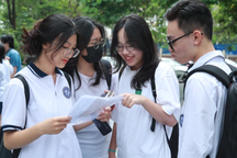 Học sinh đậu đại học nhưng không nhập học năm 2023 cao nhất trong nhiều năm