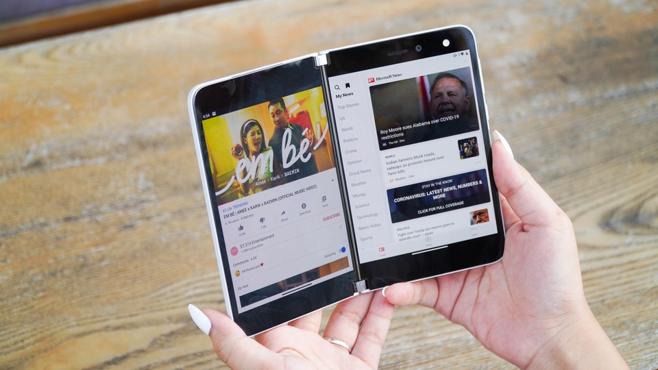 Smartphone hai màn hình của Microsoft về Việt Nam, giá từ 42 triệu đồng - 2