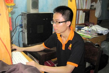 Chàng trai người Chăm đi thi tin học quốc tế