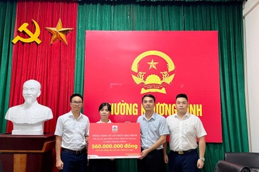 Bảo Minh hỗ trợ gia đình có nạn nhân tử vong trong vụ cháy chung cư mini