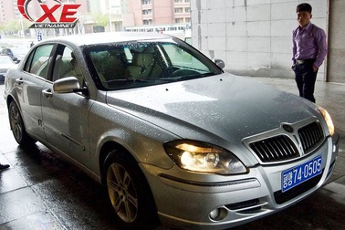 Chủ tịch Kim Jong-un làm ô tô 21 triệu: Dân Triều Tiên vẫn thờ ơ