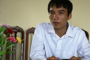 Cậu học trò nghèo đậu thủ khoa với 29 điểm   