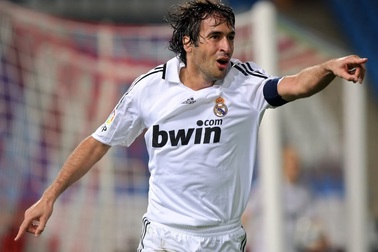 Raul sắp sang Mỹ thi đấu: Bước đệm để trở về Bernabeu