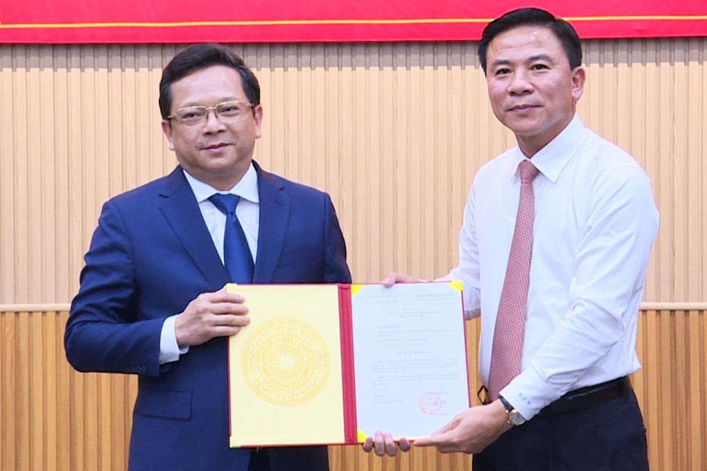 Phó trưởng Ban Kinh tế Trung ương làm Phó Bí thư Cà Mau - 1 Phó trưởng Ban Kinh tế Trung ương làm Phó Bí thư Cà Mau - 1