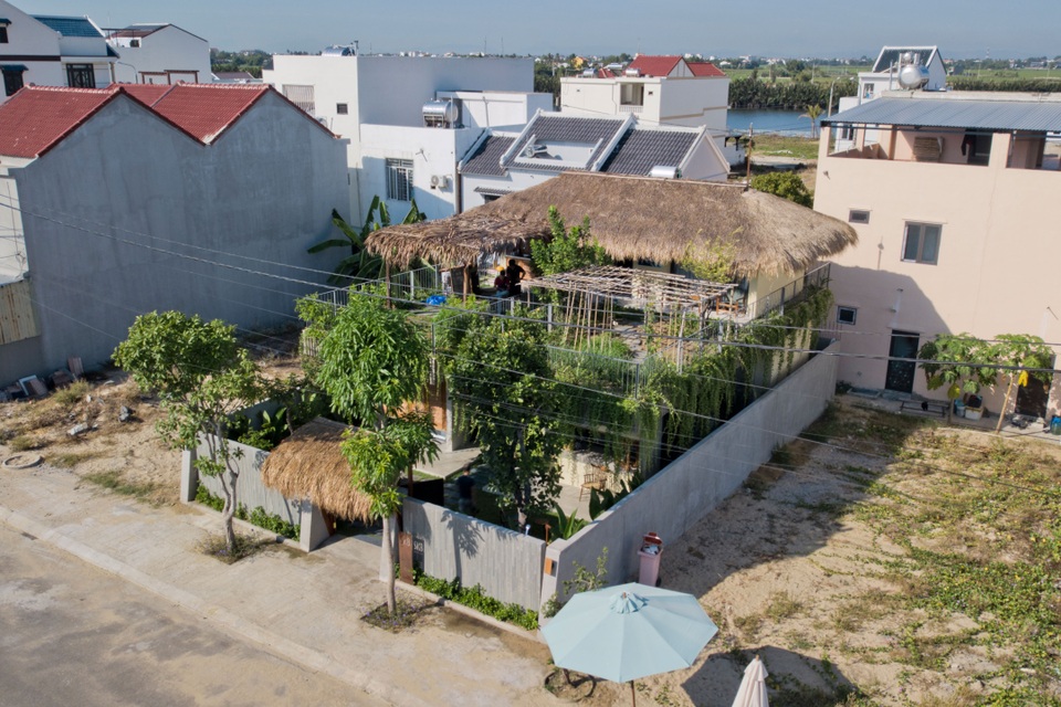 Độc đáo ngôi nhà mang phong cách thôn quê hiện diện trong lòng phố thị - 4 Độc đáo ngôi nhà mang phong cách thôn quê hiện diện trong lòng phố thị - 4