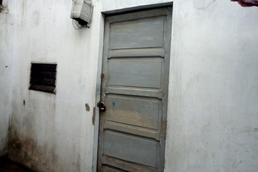 Khởi tố hung thủ sát hại bạn gái trong phòng trọ