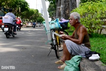 TPHCM: "Kích hoạt" gói hỗ trợ đợt 2 tới lao động tự do, trị giá 900 tỷ đồng