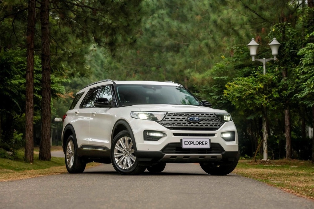 Khó cạnh tranh Explorer, SUV thương hiệu Đức giảm giá gần 200 triệu đồng - 2 Khó cạnh tranh Explorer, SUV thương hiệu Đức giảm giá gần 200 triệu đồng - 2