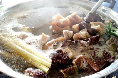 Rùng mình đặc sản Tây Bắc được làm từ… phân non của động vật