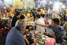 Phố ẩm thực Quy Nhơn - đậm đà hương vị biển