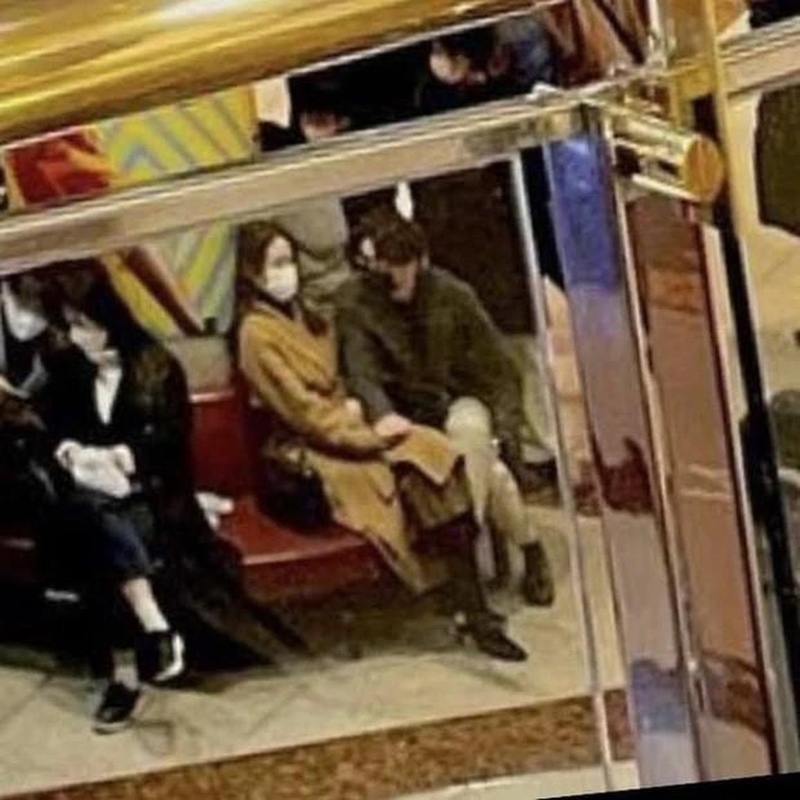 Hành trình yêu và cưới đẹp như mơ của Son Ye Jin và Hyun Bin - 8 Hành trình yêu và cưới đẹp như mơ của Son Ye Jin và Hyun Bin - 8