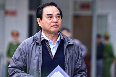 Đề nghị Ban Bí thư khai trừ Đảng nguyên Chủ tịch Đà Nẵng Văn Hữu Chiến