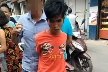 Hà Nội: Bắt “nóng” đối tượng vờ mua vàng rồi cướp giật