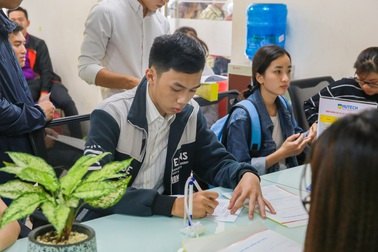 Điểm sàn trường ĐH Nguyễn Tất Thành từ 15-22,5 điểm, ĐH Công nghệ TPHCM từ 15-18 điểm