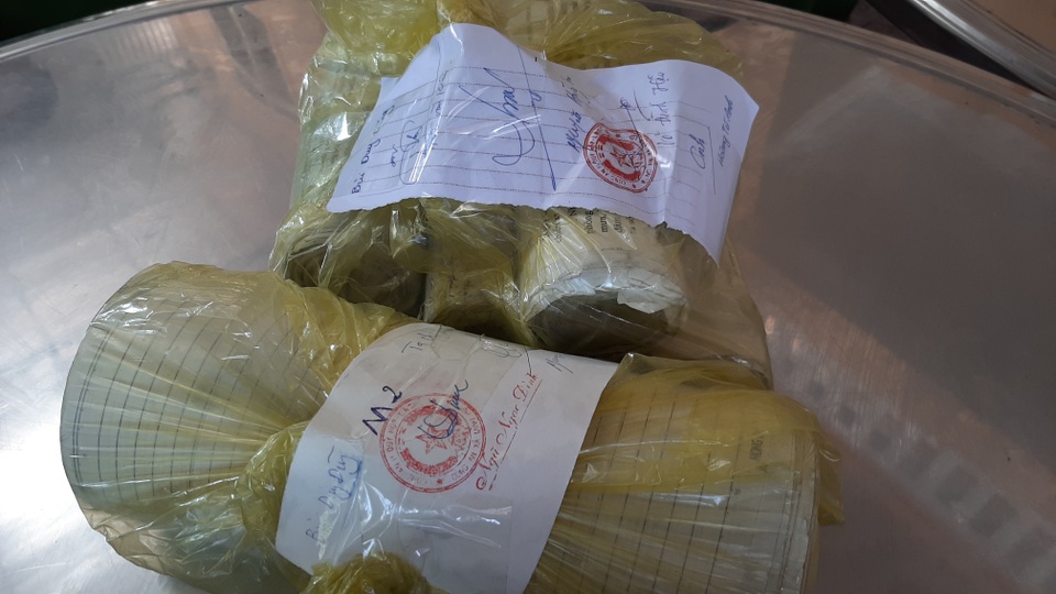 Pháo đã thành phẩm mà Dững, Đức, Lĩnh sản xuất.jpg