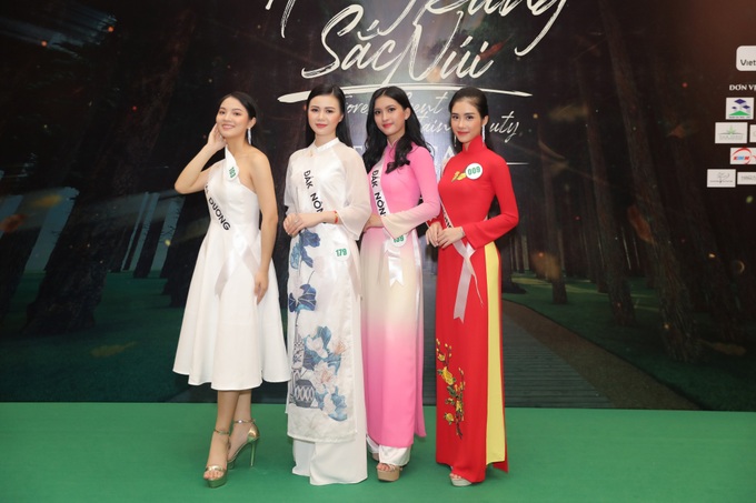  Fashion show Hương rừng sắc núi điểm nhấn của Hoa khôi Du lịch 2020 - Ảnh 2.