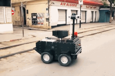 Mục sở thị robot tuần tra ở Tunisia