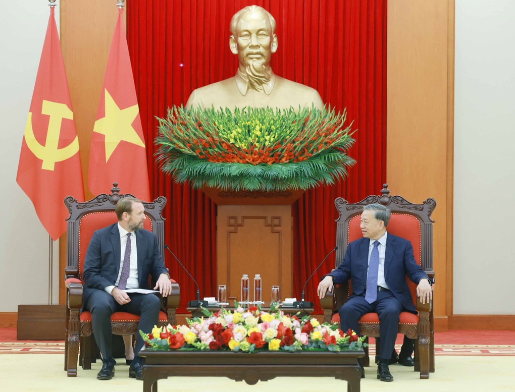 Tổng Bí thư đề nghị Tập đoàn năng lượng Mỹ mở rộng đầu tư tại Việt Nam - 1 Tổng Bí thư đề nghị Tập đoàn năng lượng Mỹ mở rộng đầu tư tại Việt Nam - 1