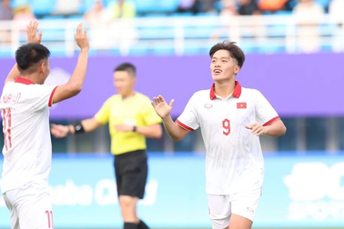 Sự trưởng thành của tiền đạo Quốc Việt trong màu áo Olympic Việt Nam