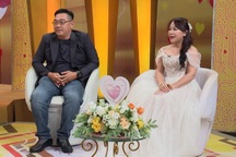 Nữ kế toán nhận lời yêu nam đồng nghiệp hơn 8 tuổi vì… ngại