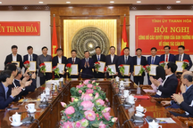 Thanh Hóa điều động, luân chuyển hàng loạt cán bộ