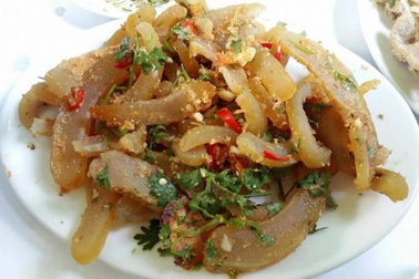Món da trâu "giòn sần sật", muối chua không dùng chanh, giấm ở Sơn La
