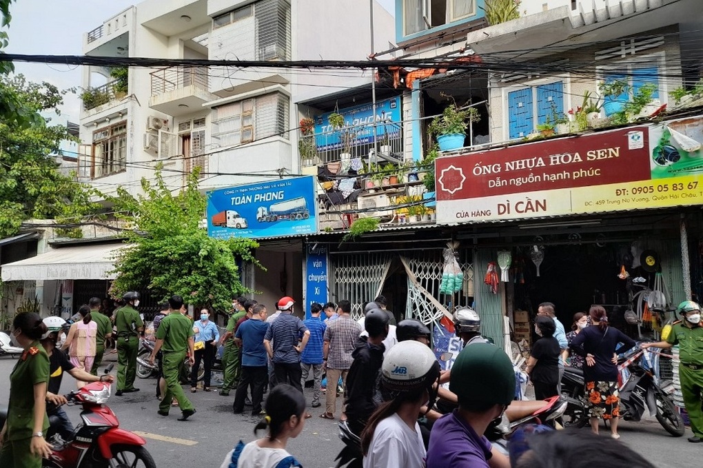 Lời kể của nhân chứng vụ 3 mẹ con tử vong trong ngôi nhà cháy ở Đà Nẵng - 1 Lời kể của nhân chứng vụ 3 mẹ con tử vong trong ngôi nhà cháy ở Đà Nẵng - 1