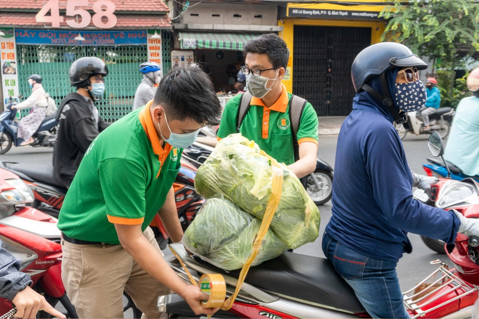 Ký túc xá ở TPHCM miễn phí gần một năm cho hàng chục sinh viên vùng lũ - 4