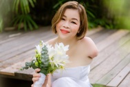 Người phụ nữ một tay hóa nàng thơ: "Tôi cũng đẹp thế sao?"