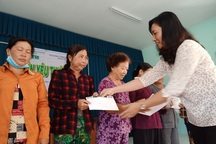 Mang "Xuân yêu thương" đến gia đình khó khăn, chính sách ở Bạc Liêu