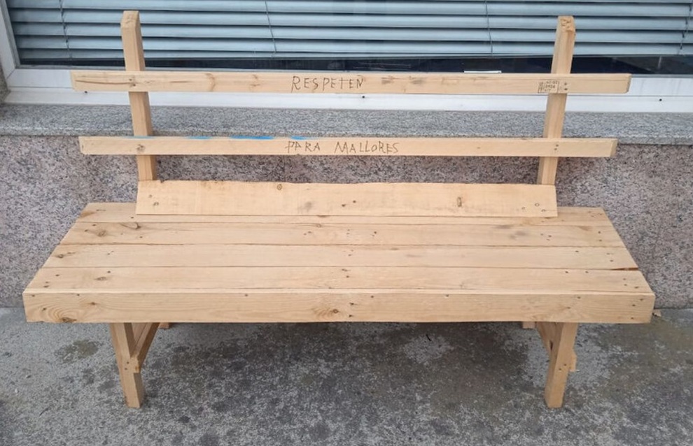 Ghế tình yêu gây sốt những ngày gần đây có gì đặc biệt? - 2