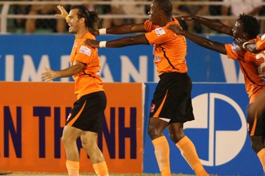 Hạ CS Đồng Tháp, Sài Gòn FC vững ngôi nhì bảng